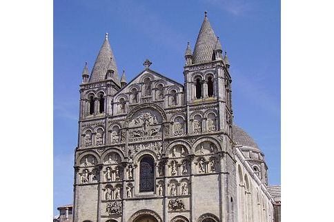 昂古来姆主教堂