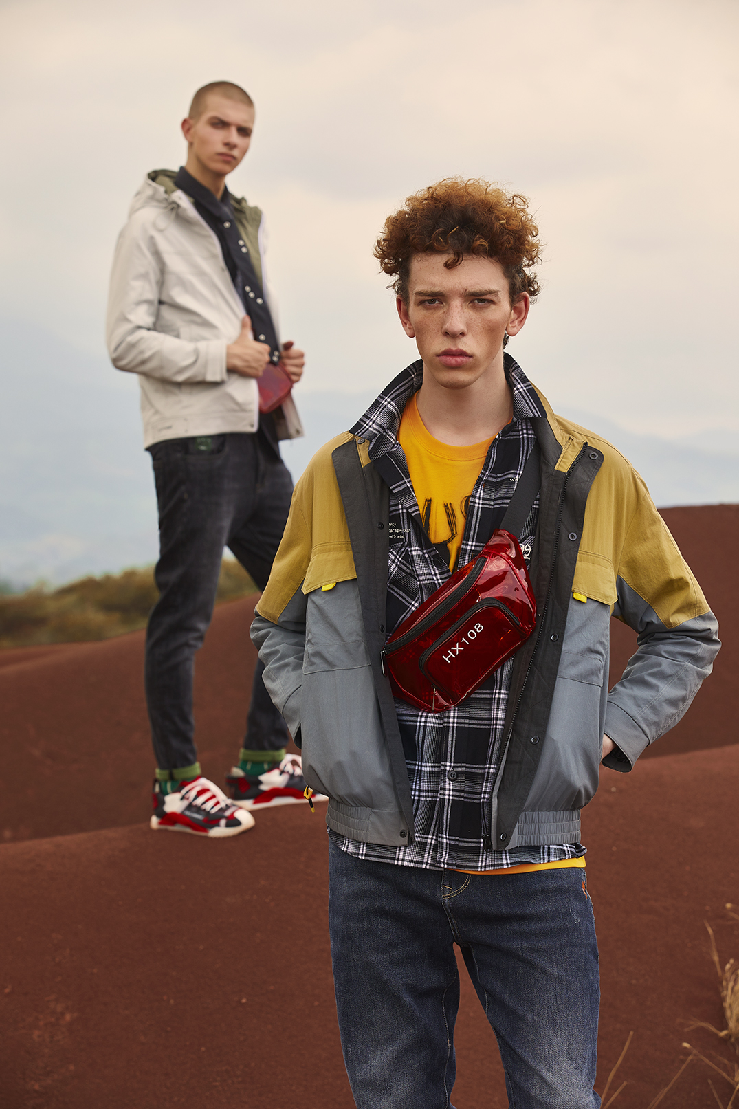  p>hxtide是中国本土快时尚男装品牌,简称hx.