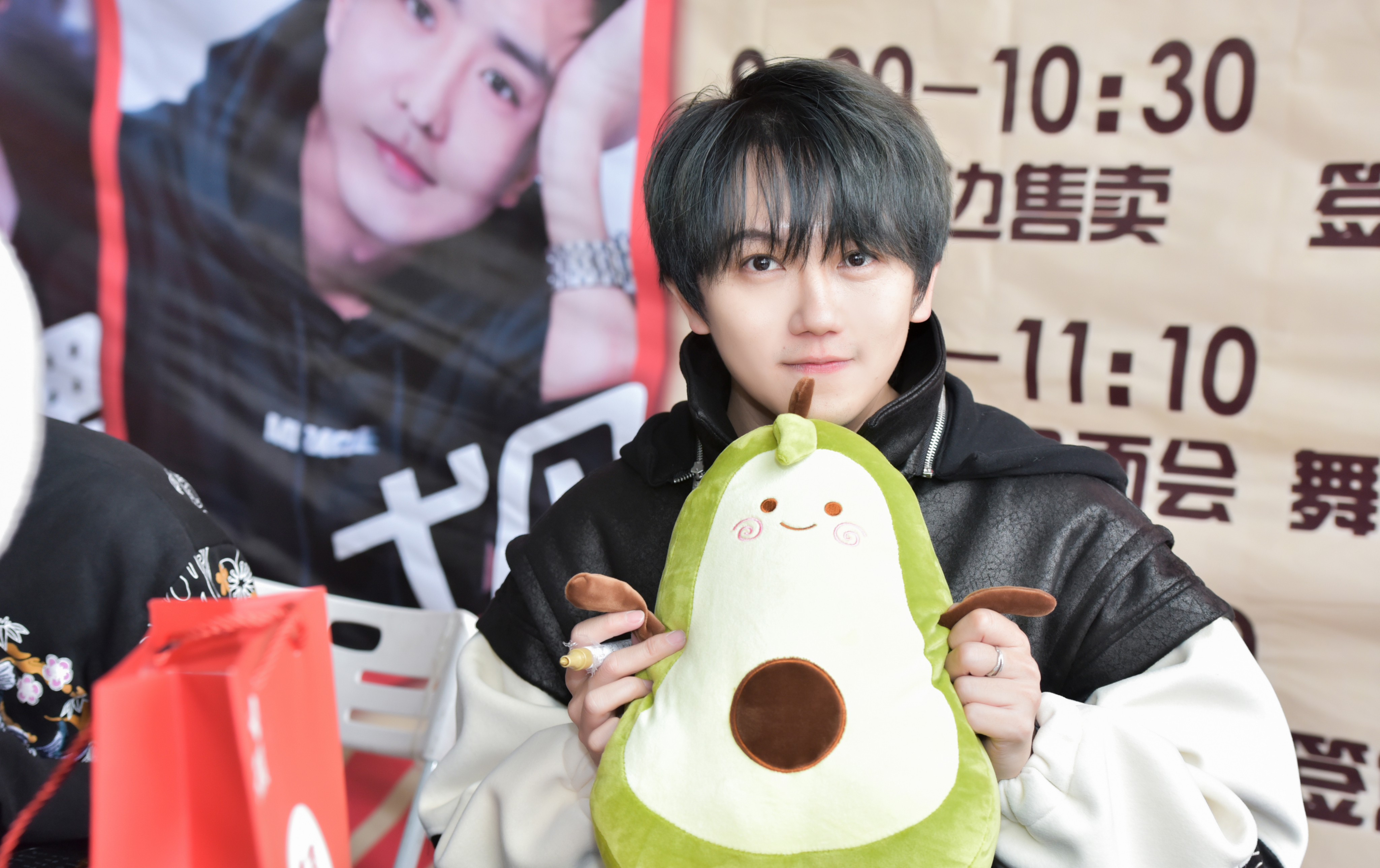  p>锦鲤,中国内地配音演员,现签约边江工作室.