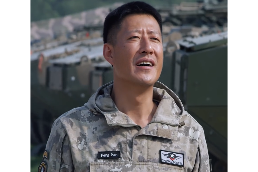 >韩鹏是电视剧《 a target="_blank" href="/item/蓝军出击/20205824"