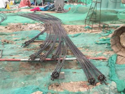 深基坑支护预应力锚索同步钻进、跟锚、注浆扩大头锚固施工工法_百度百科