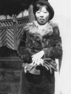 写作才华遮蔽在私生活密林里的女作家_百科TA说