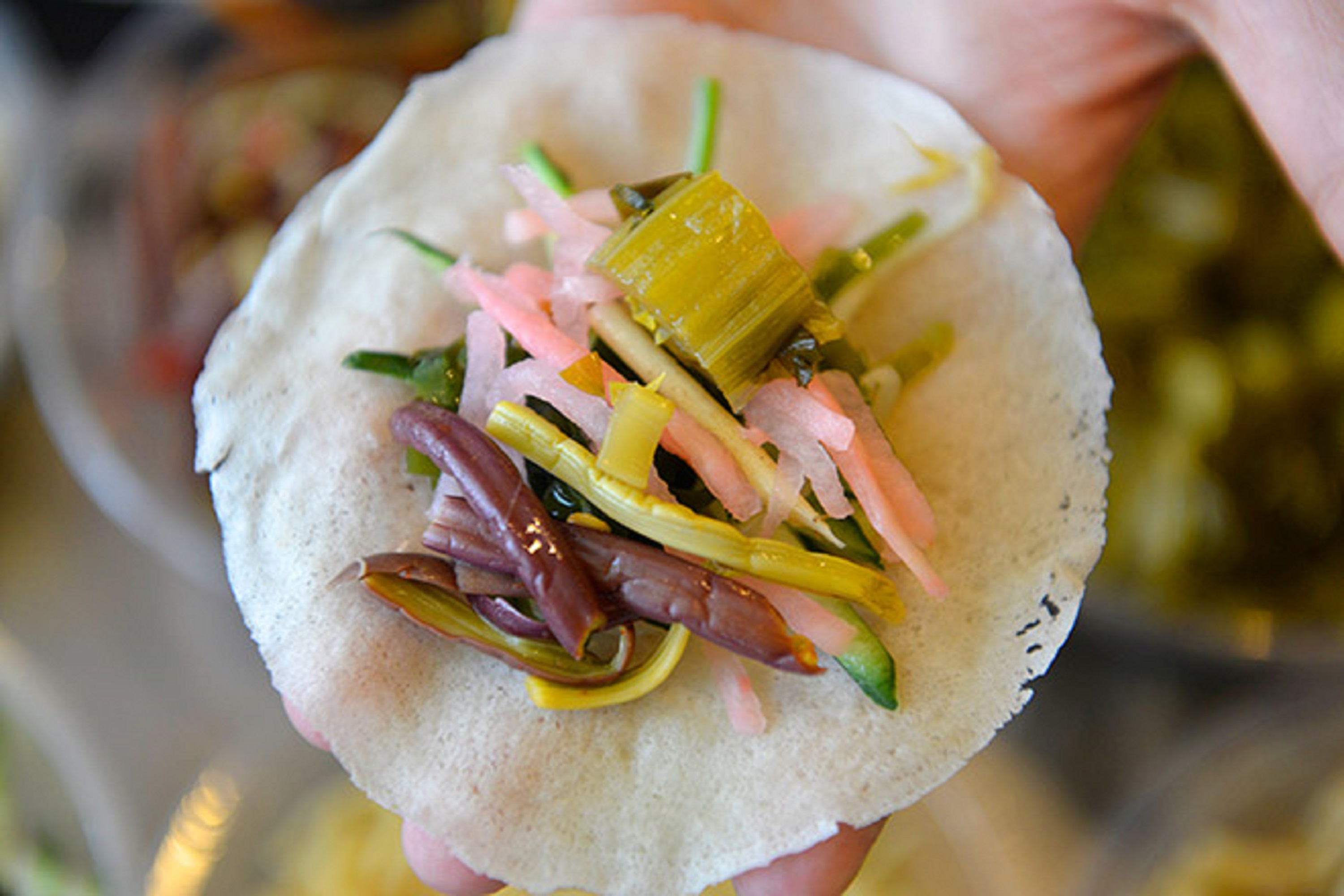  p>丝娃娃,别名素春卷,是 a target="_blank" h