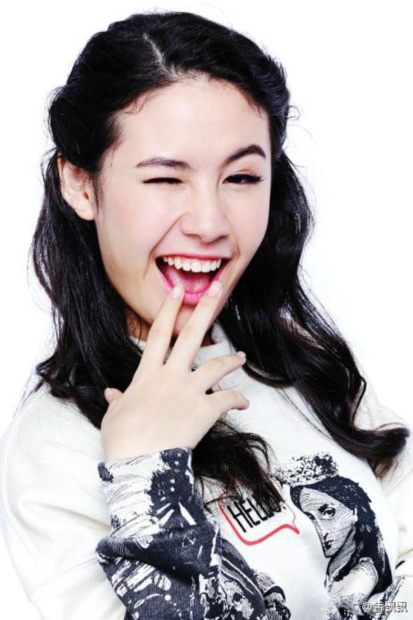  p>李安梅,英文名emily,1999年10月3日出生于新泽西州,就读于蒙哥马利