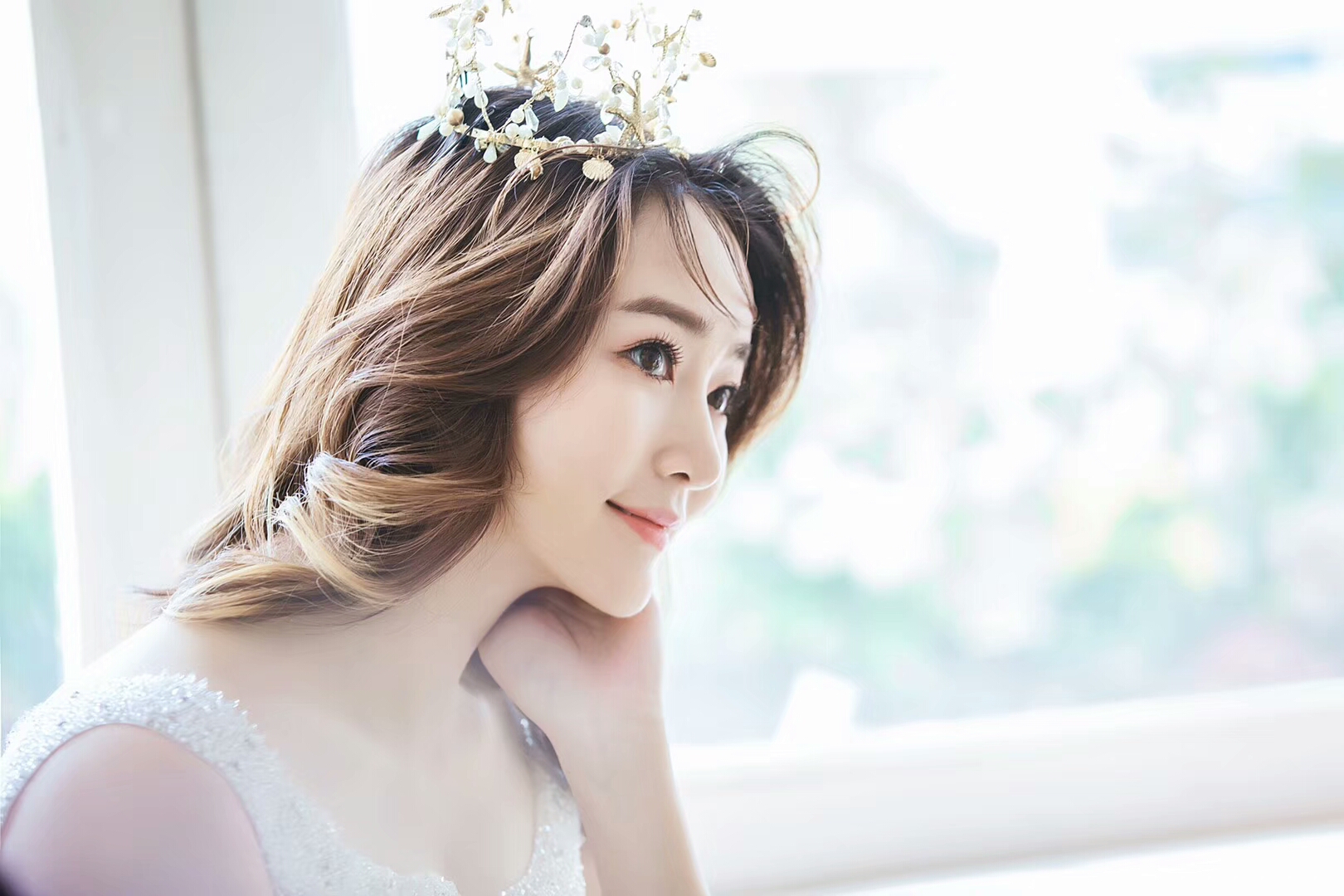  p>杨姣,1988年12月29日,出生于湖南省湘西,中国内地女歌手.