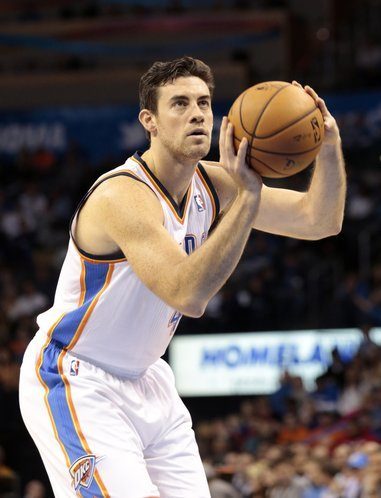  p>尼克·科里森(nick collison),1980年10月26日出生于美国 a target