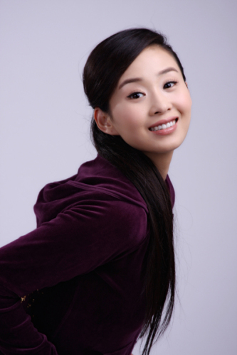  p>蒋婧,1984年11月9日出生于江苏扬州,中国大陆女演员.