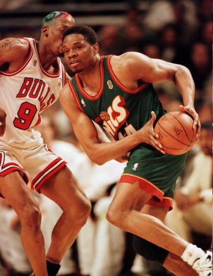  p>萨姆·帕金斯(sam perkins),1961年6月14日出生于美国 a href="#"