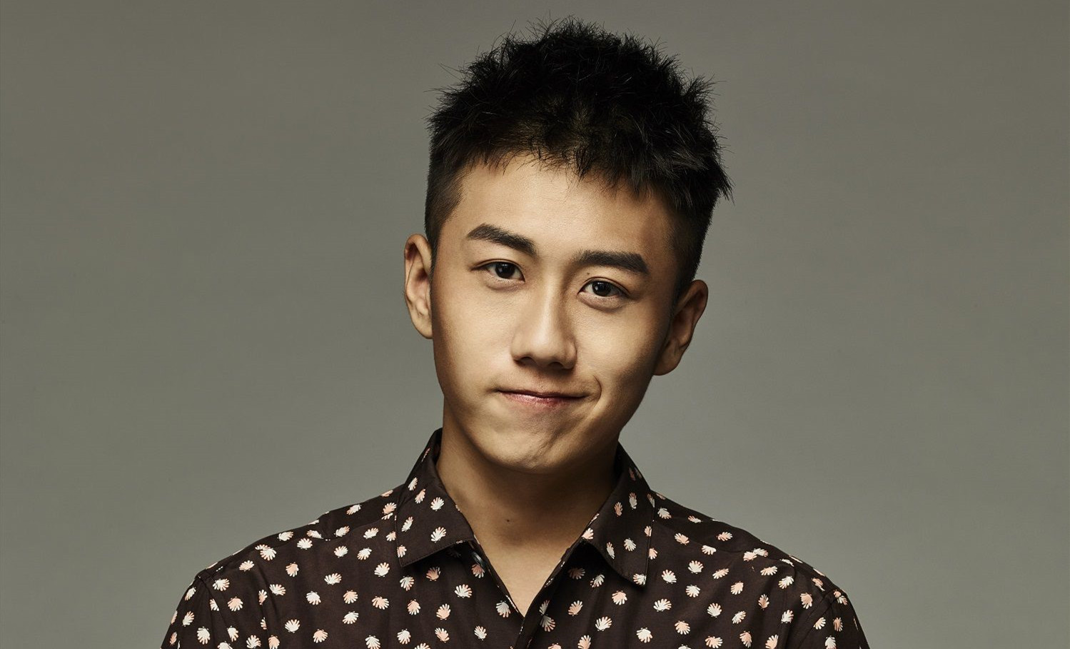  p data-id="gnx8ouykeh">姜冠南,1996年6月15