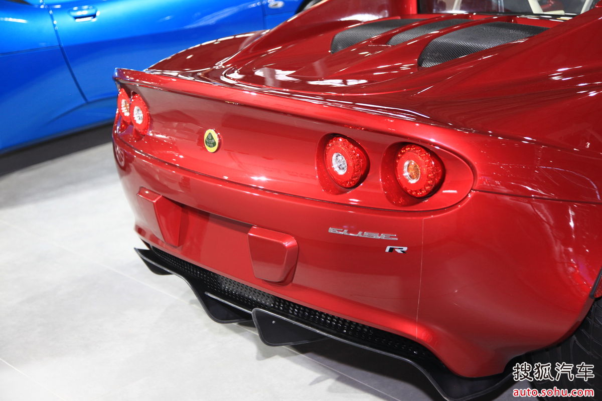  p>路特斯(lotus cars,曾被译为"莲花汽车")是世界著名的跑车与赛车