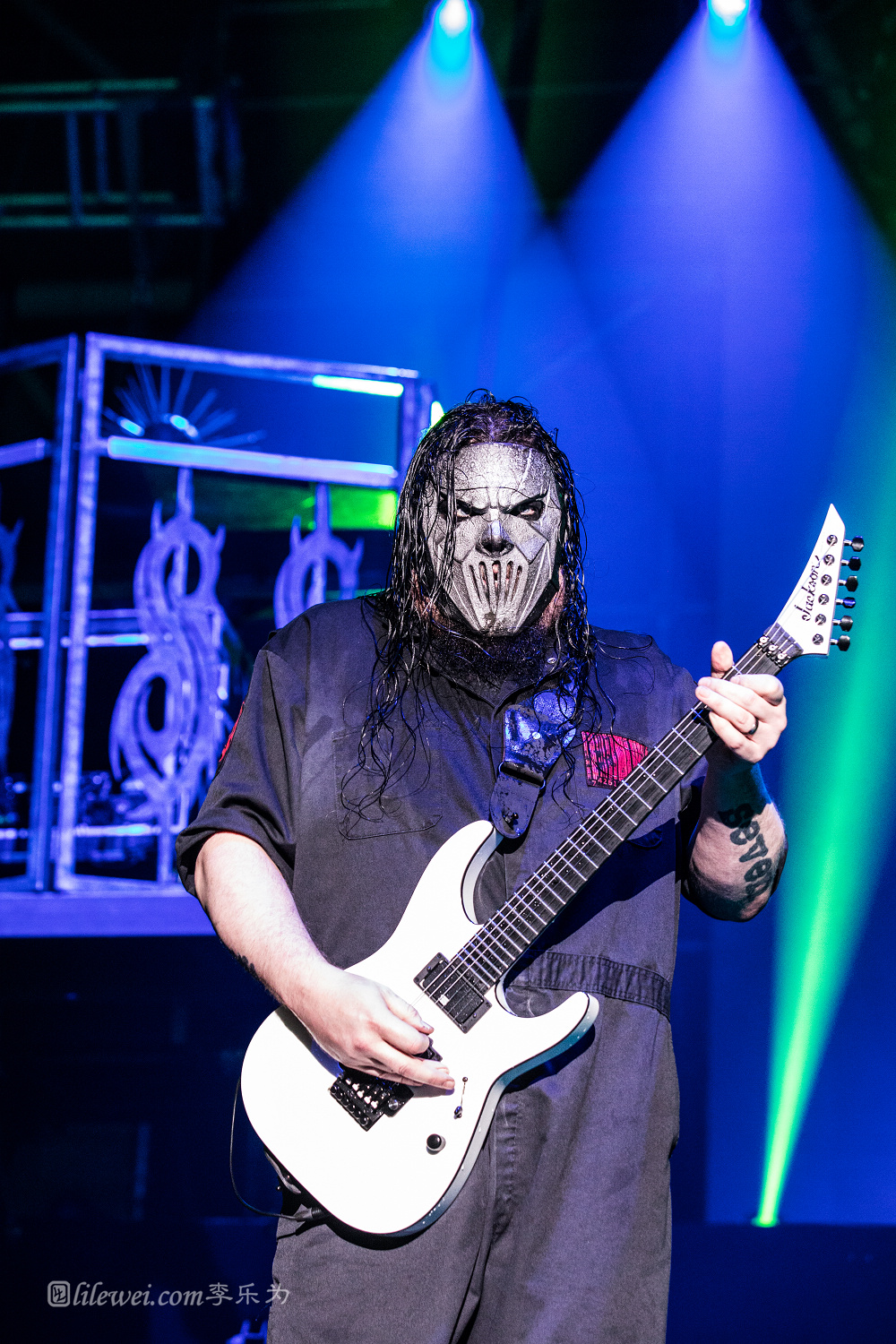  p>活结(slipknot)是来自美国 a target="_blank" href="/item/爱荷华