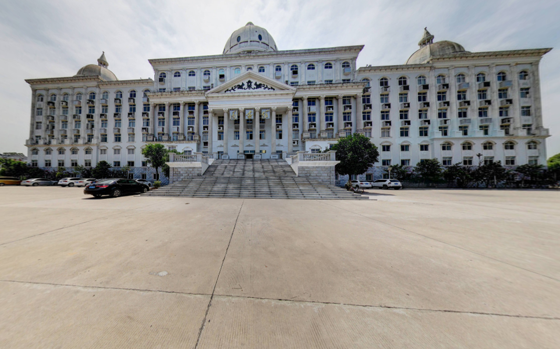 荆州职业技术学院