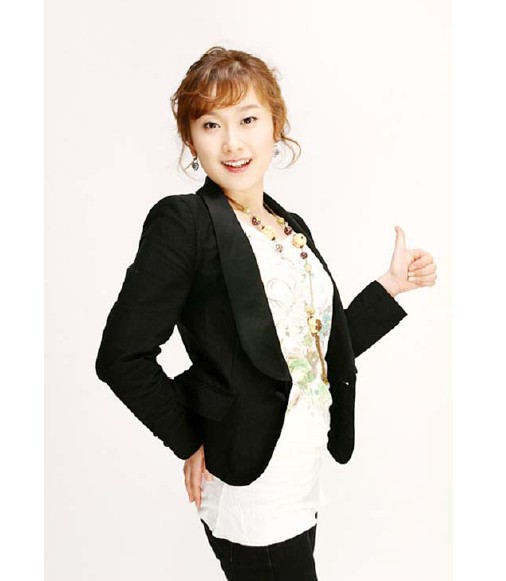  p>金豪英,女,华裔韩国人,亚洲青年歌手,2005年首唱著名韩剧 a target