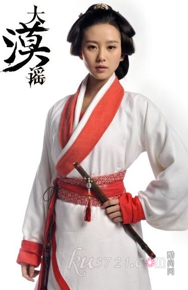 《 a target="_blank" href="/item/大漠谣/21261" data-lemmaid