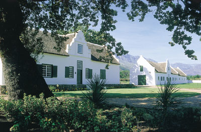  p> b>猎豹酒庄 /b>是南非鲁伯特(rupert)家族旗下的酒庄.