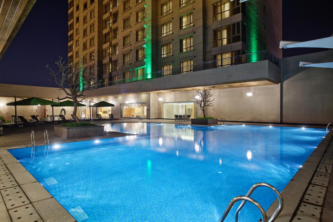 东莞石碣富盈酒店