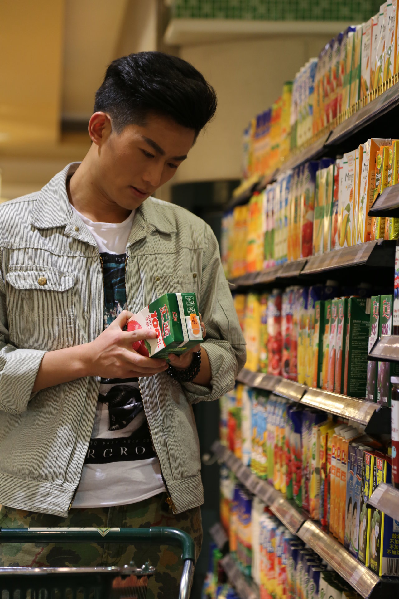 ="gnwyhqeanh">吴建国,1989年6月25日出生于江苏省,中国内地影视演员