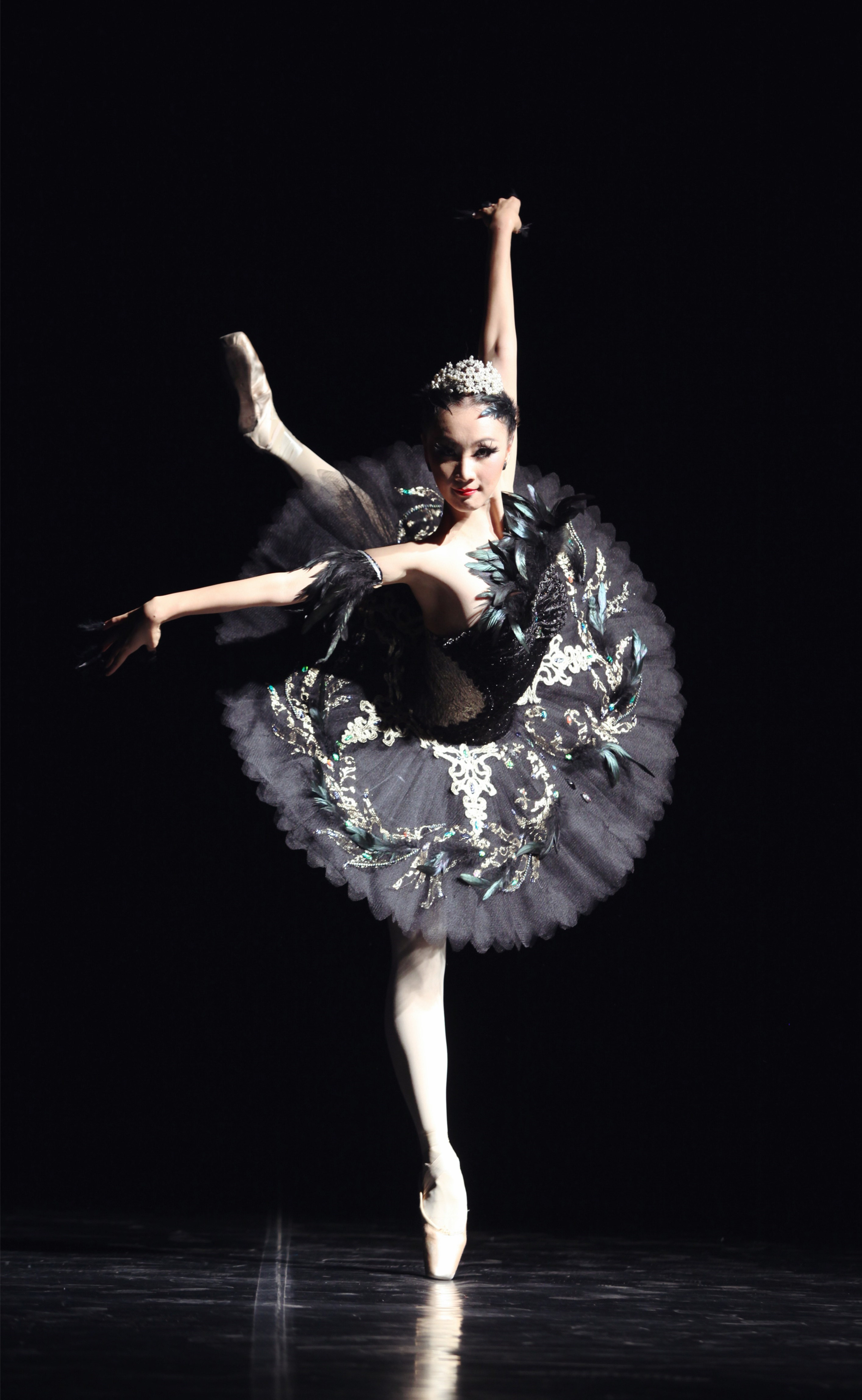  p>邱思婷,著名旅德芭蕾舞蹈家,艺术制作人,被西方媒体高度赞誉为"