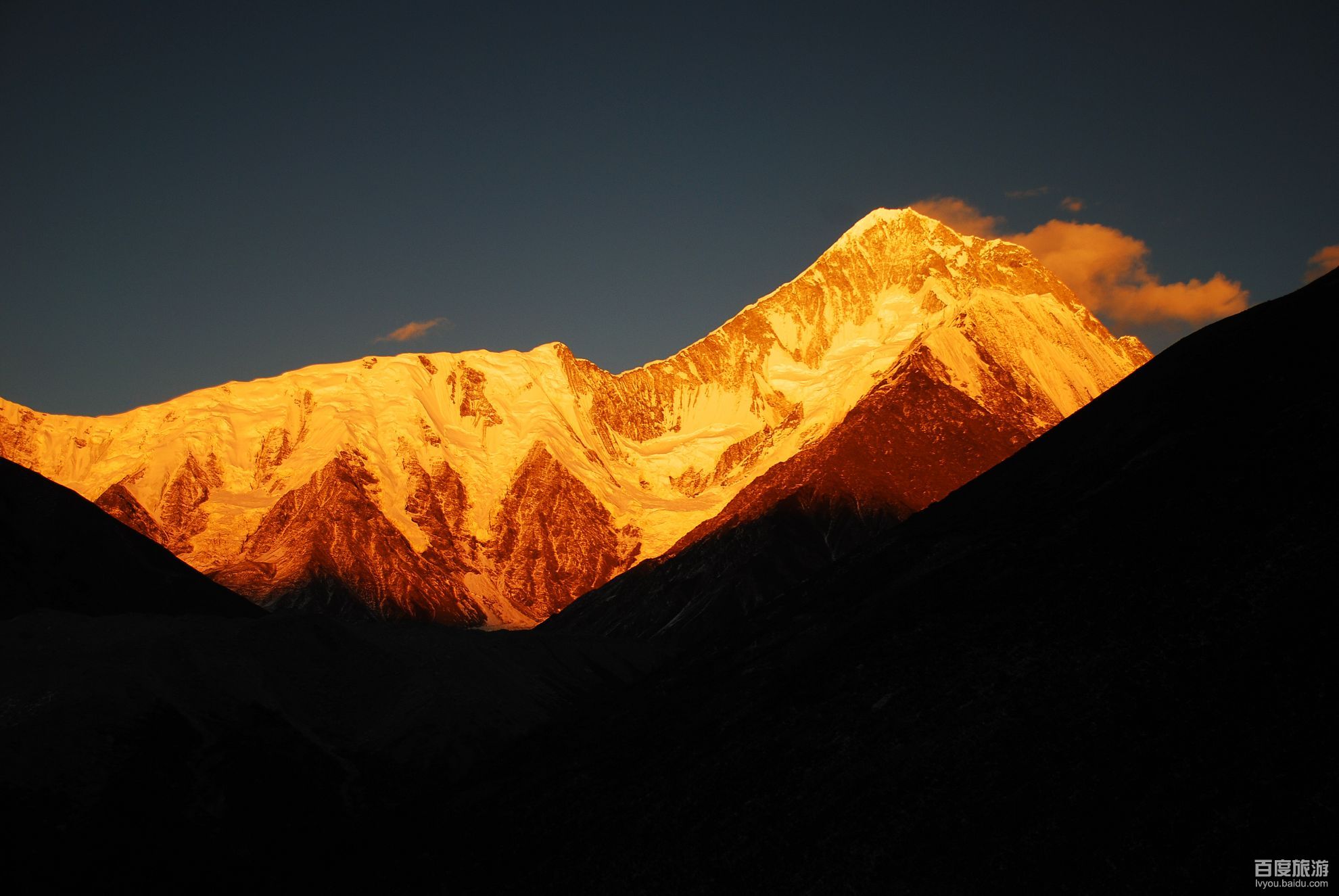  p>贡嘎山(gongga shan),又叫岷雅贡嘎(minya konka),位于四川省康定