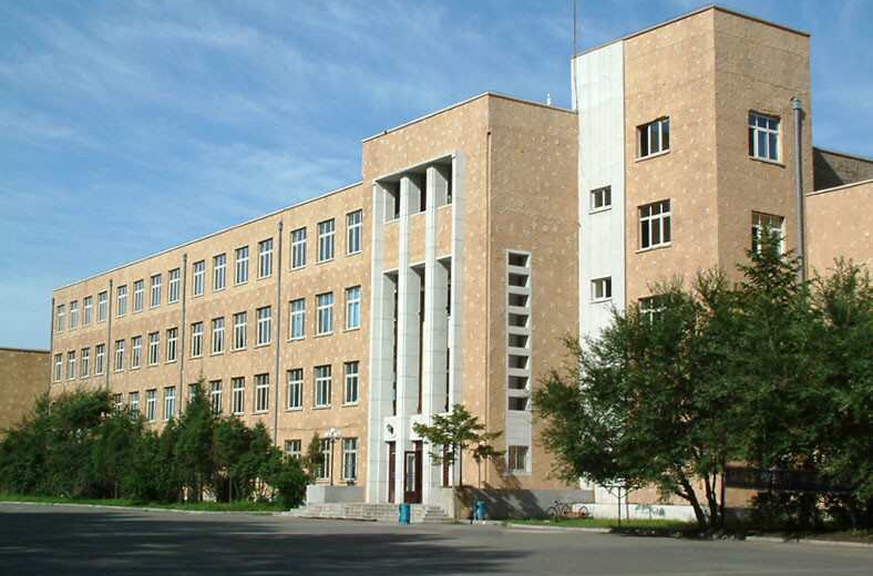 吉大地球科学学院