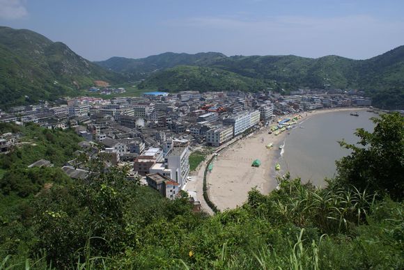 target="_blank" href="/item/苍南">苍南 /a>县东部的炎亭镇境内