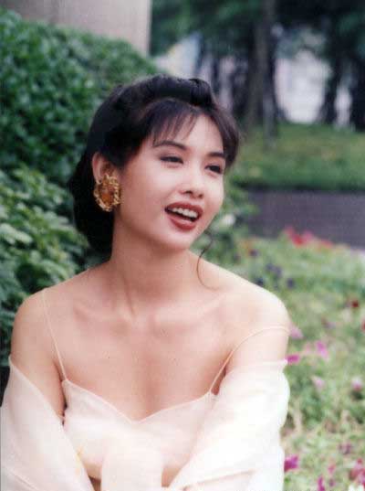  p>邱淑贞(chingmy yau),1968年5月16日出生于中国香港,祖籍广东开平