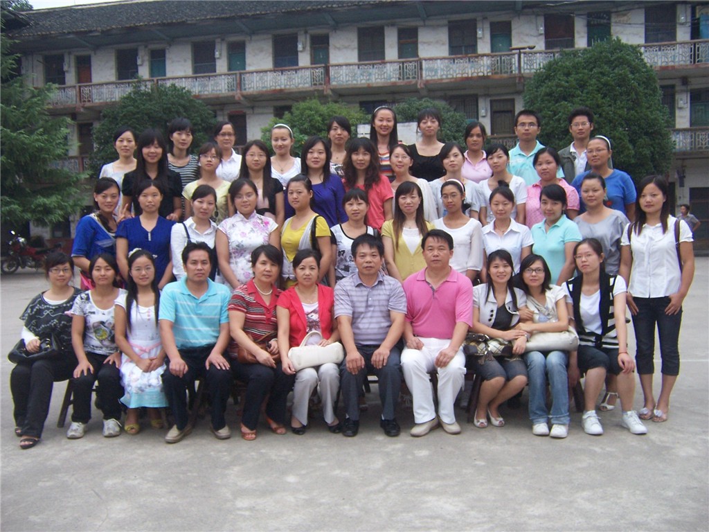  p>七星街镇是一个历史悠久,人文荟萃的湘中古镇,她的名字的由来,可