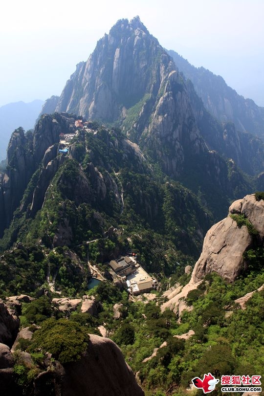 target="_blank" href="/item/黄山市/212055" data-l