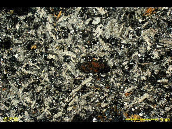  p>煌斑岩(lamprophyre)是富含自形的镁铁质矿物斑晶(主要是黑云母和