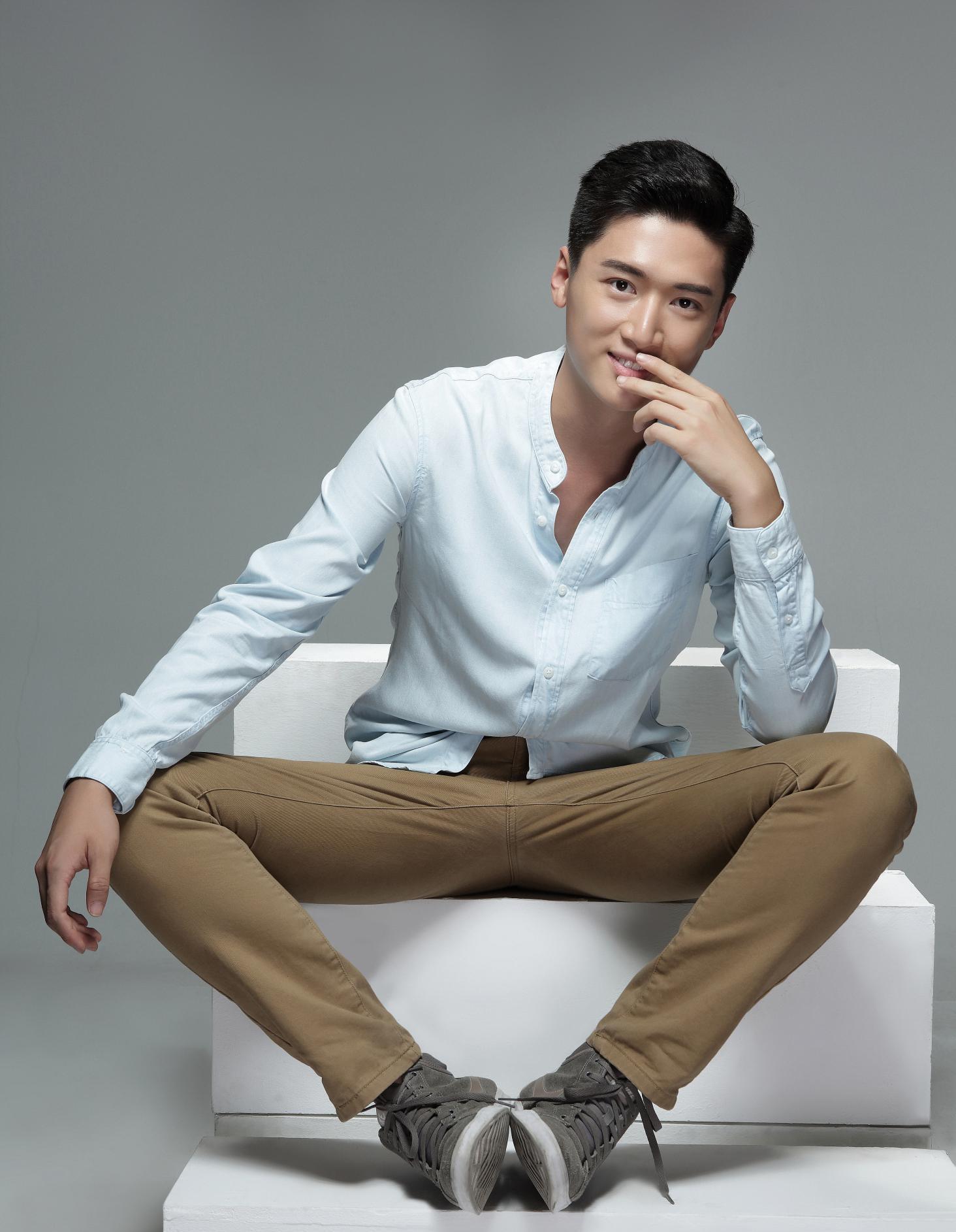  p>李牧,演员,代表作品《来自星星的少年》. /p>