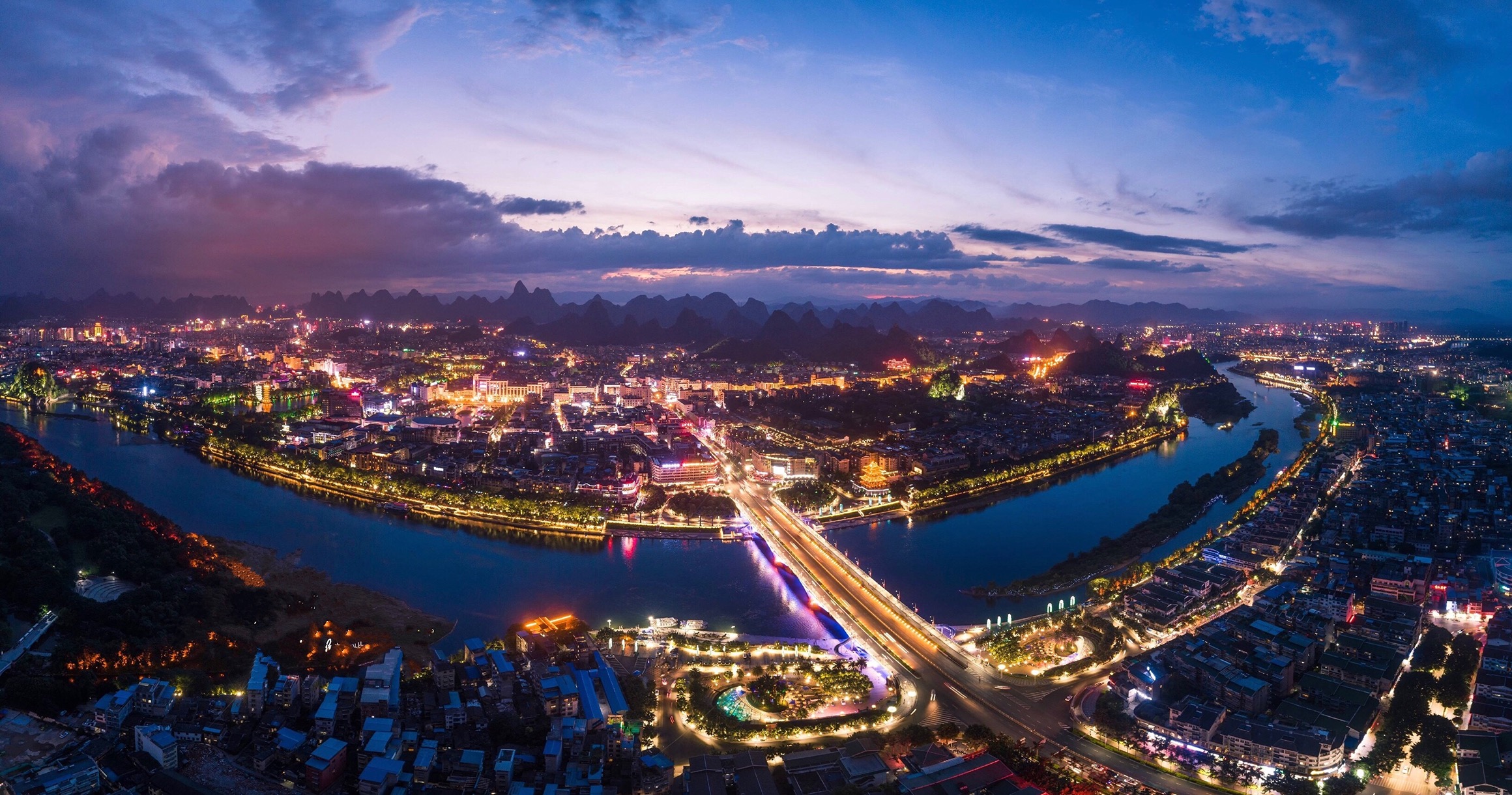  p>桂林,简称桂,是世界著名风景游览城市,万年智慧圣地,全国重要高新