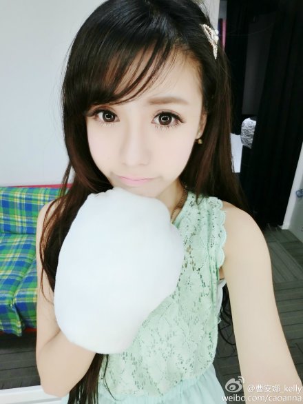 曹安娜,1990年12月9日出生于辽宁省大连市,中国内地女演员,模特,主持