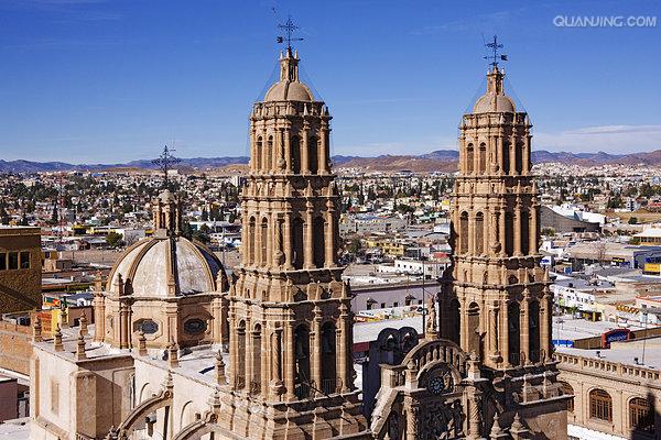 波兰圣十字大教堂