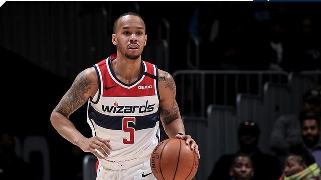  p>沙巴兹·内皮尔(shabazz napier),1991年7月14日出生于 a target="