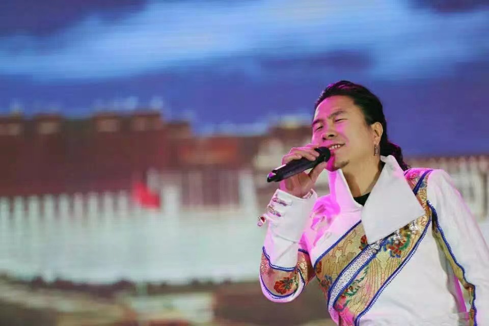  p>次仁尼玛,歌手,cctv全国青年歌手电视大奖赛十佳优秀歌手, a