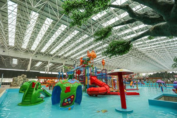  p>宝鸡水上乐园位于宝鸡市渭滨区滨河北路渭河公园神农大桥西侧. /p>