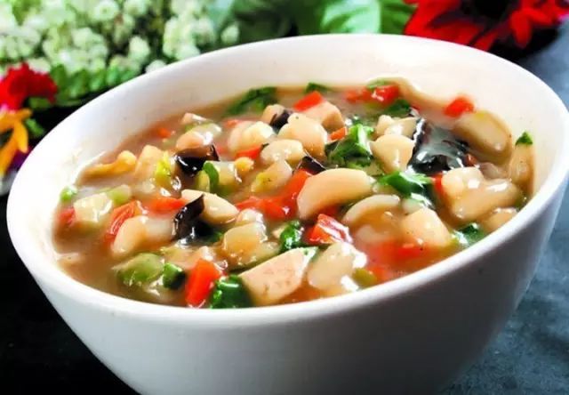  p>麻食(麻什),原称作"秃秃麻什"或"秃秃麻失"等,其历史已经有近千年