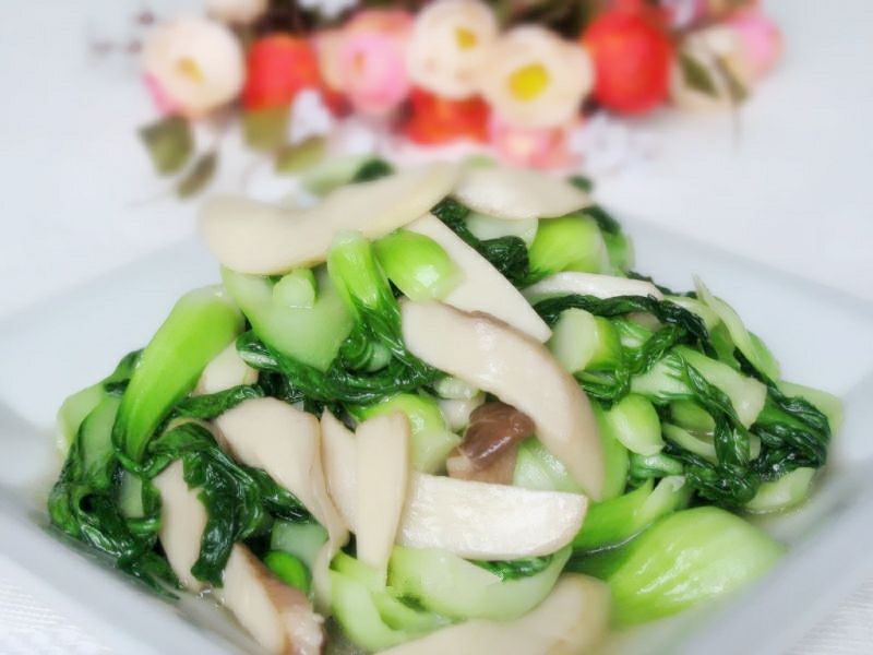 杏鲍菇炒青菜