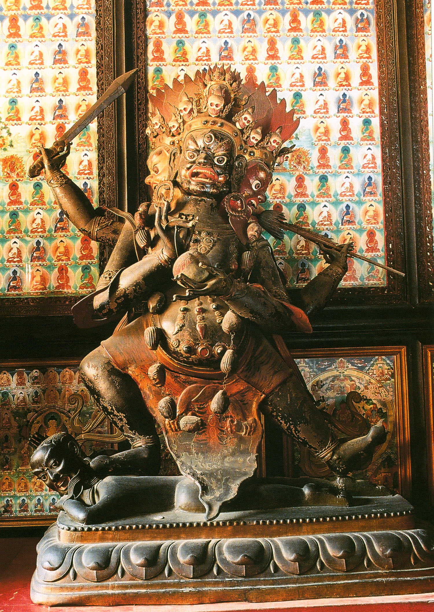  p data-id="svuzodfxzvik">四面勇保护法,别称玛哈嘎拉,藏传佛教护法