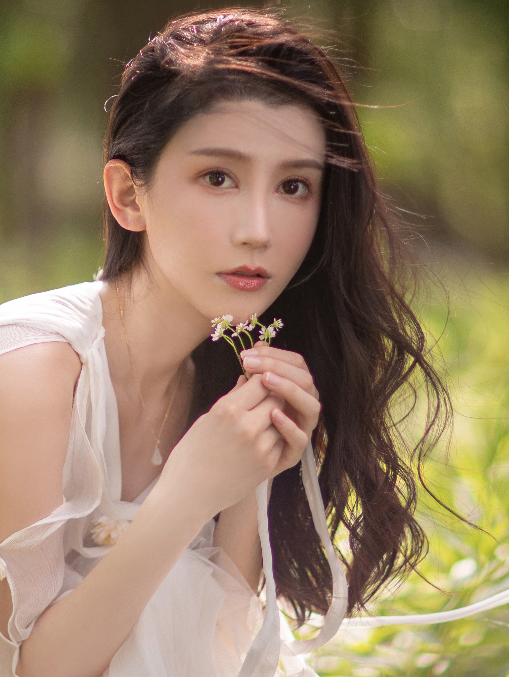  p data-id="tx3balrkefup">孙佳,演员,代表作品《爱上坏狐狸小姐》.