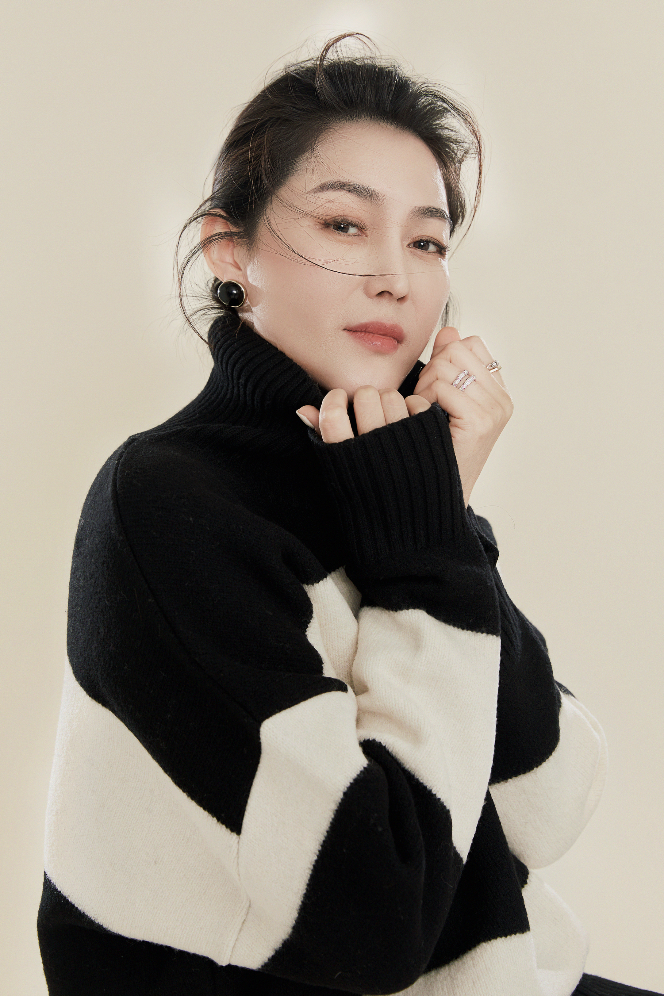  p data-id="gnx08x1smk">汪裴,出生于黑龙江省 a target="_blank"