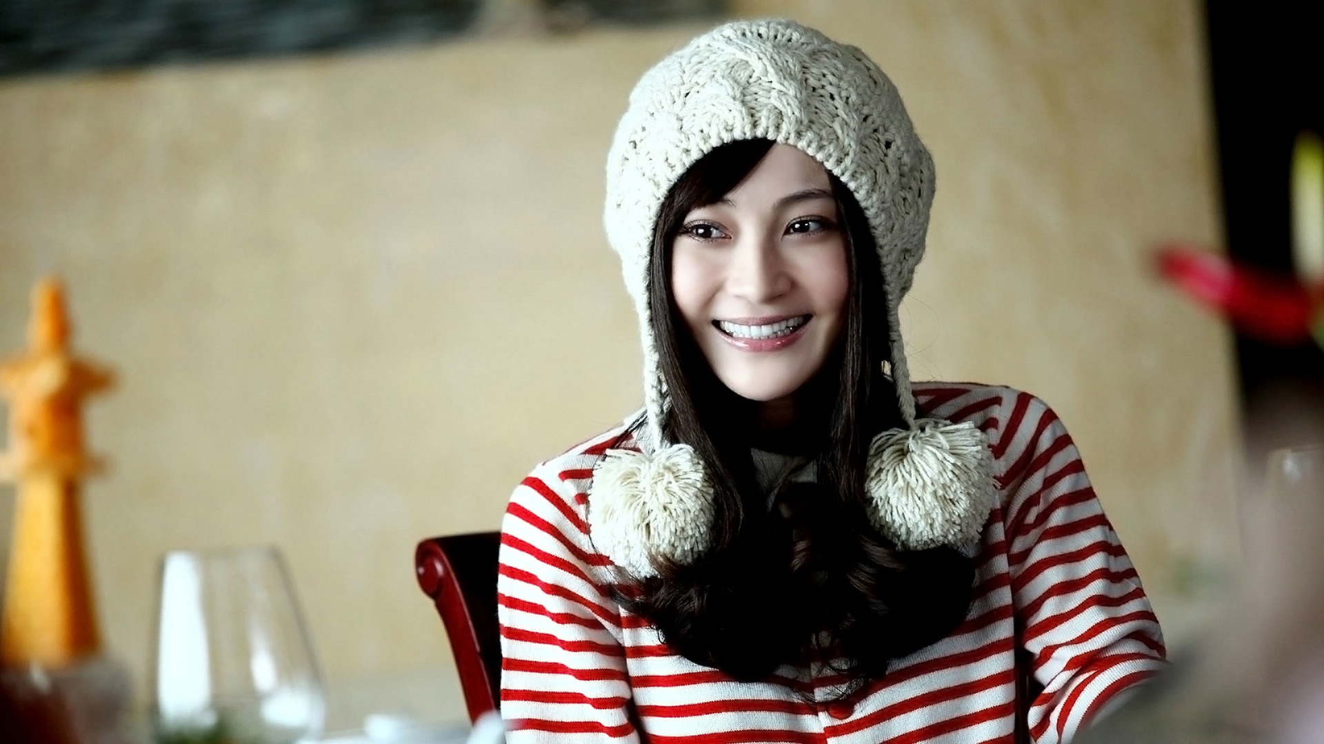  p>姚笛,1982年3月17日出生于浙江省嘉兴市桐乡市,中国内地影视女演员