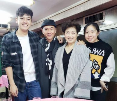 江华（中国香港男演员）_百度百科