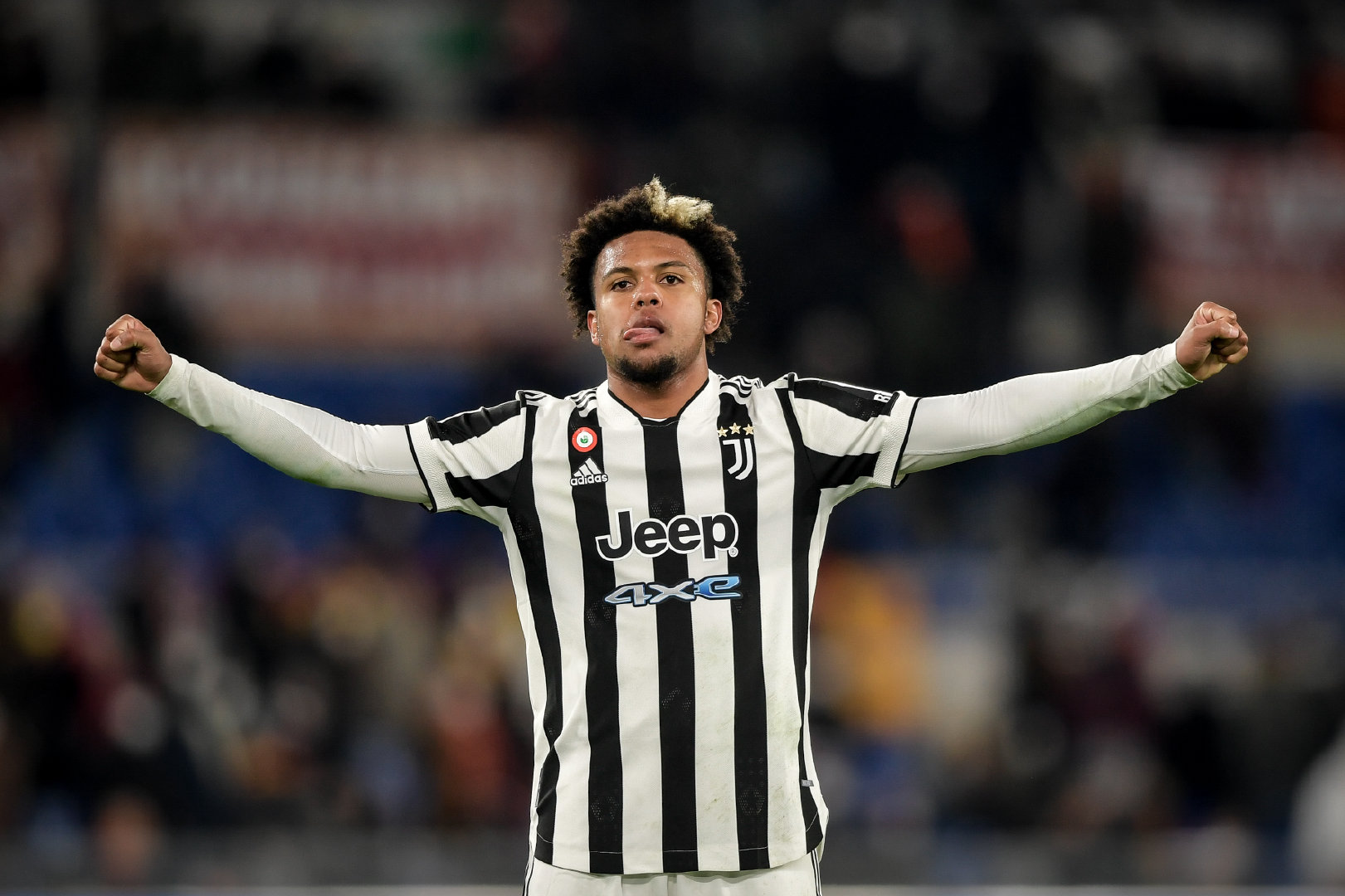 韦斯顿·麦肯尼