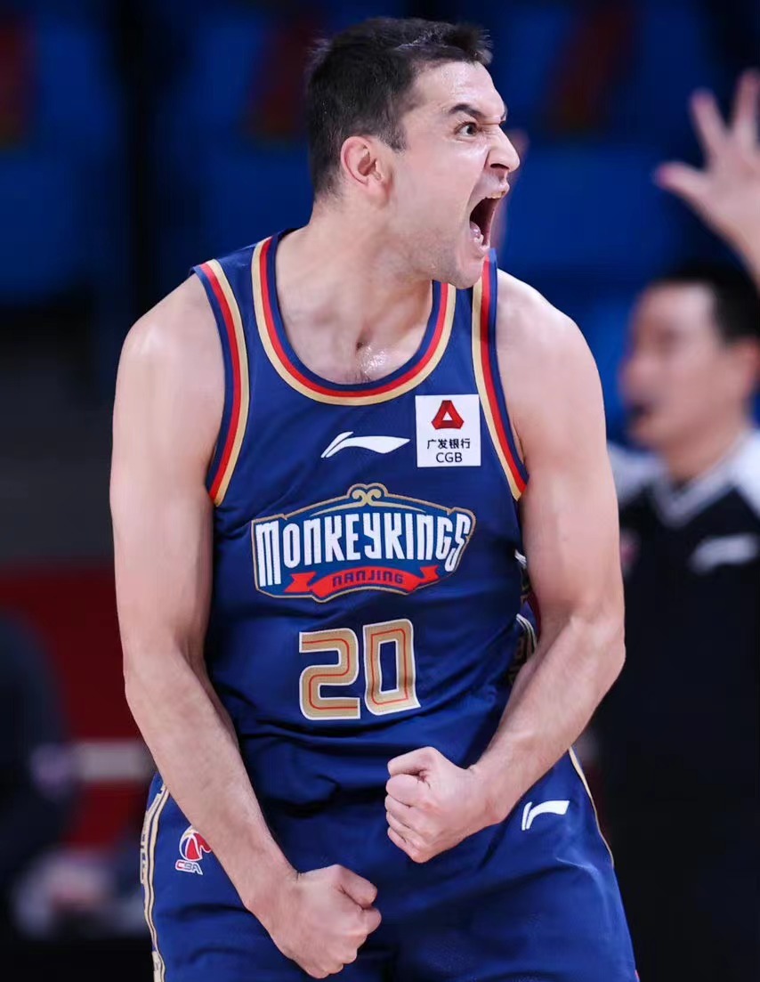 西热力江·木合塔尔