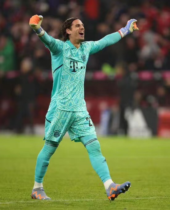  p data-id="gnbj4jcn8v">扬·索默(yann sommer),1988年12月17日出生