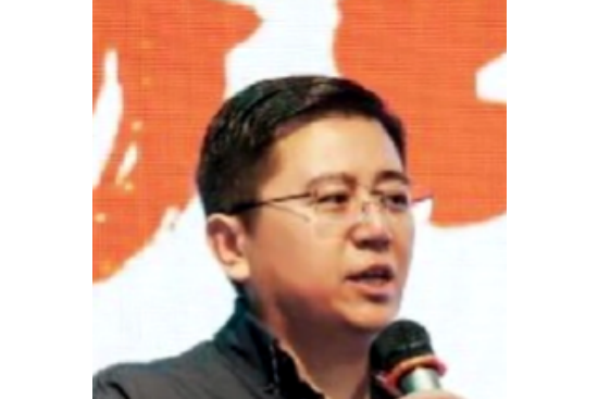  p>王振国,男,1974年9月出生,大专,辽宁大连大世界商业联合机构总经理