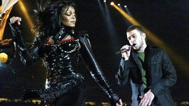 事件",是指在2004年的 a target="_blank" href="/item/第38届超级碗