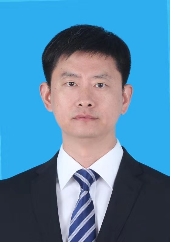  /p> p>现任巢湖市政府党组成员,副市长.