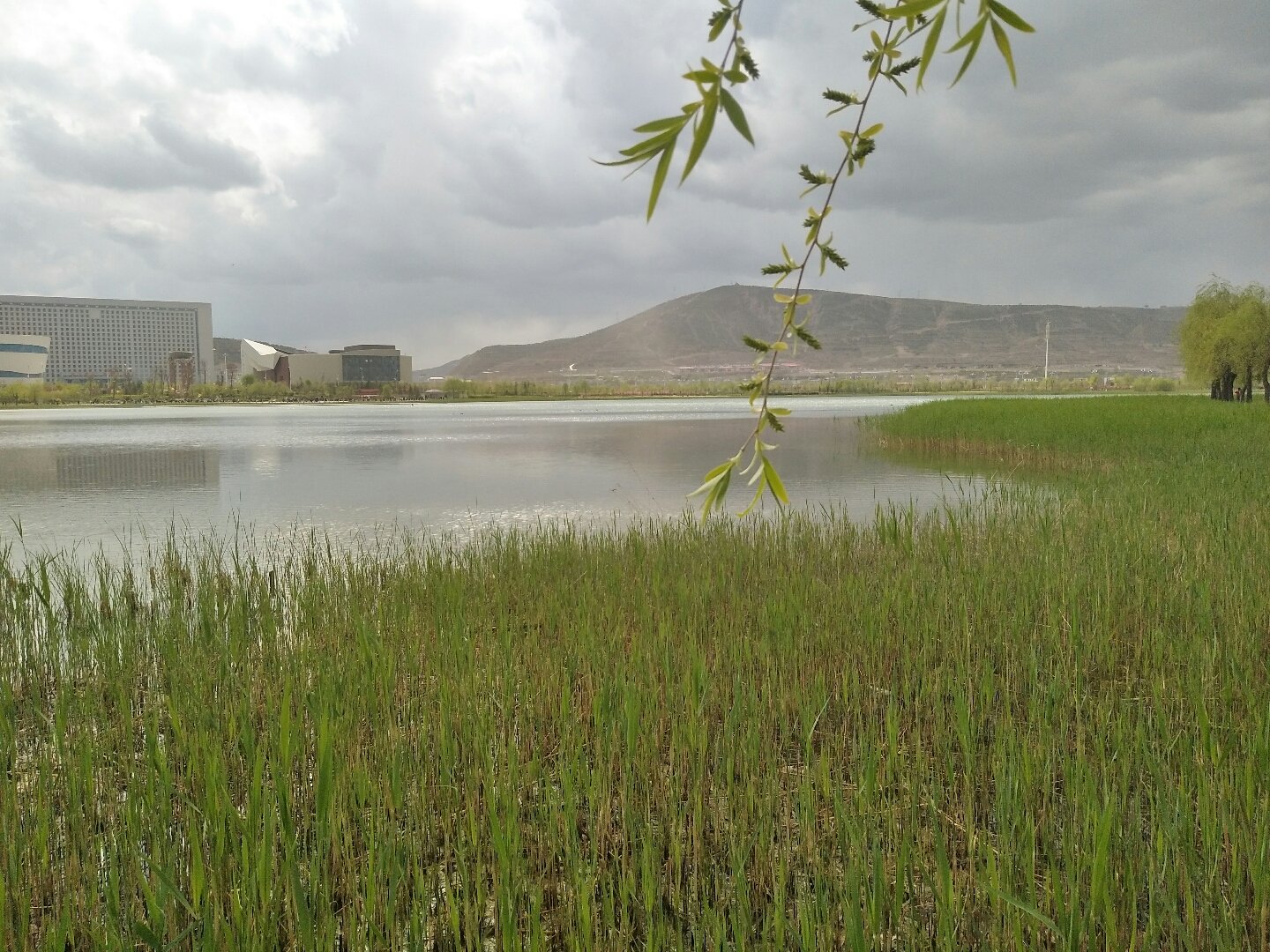 凤翔镇,隶属于黑龙江省鹤岗市 a target="_blank" href="/item/萝北县